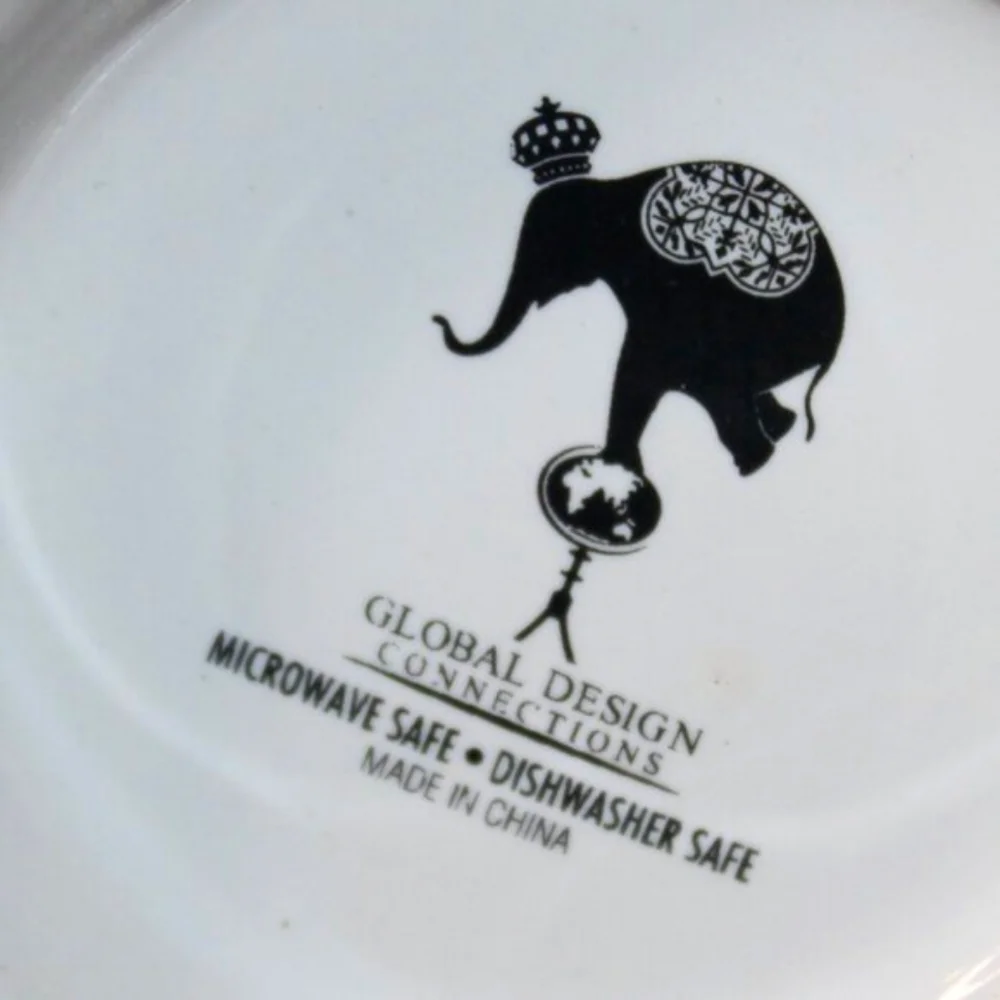 Global Design Connections Winking Pedestal Mug